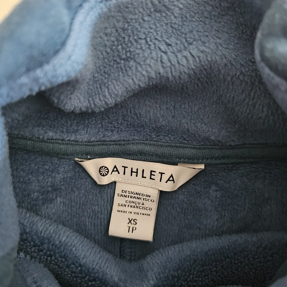 Athleta Cozy Karma Funnel Neck Sweatshirt XS Blue Pockets